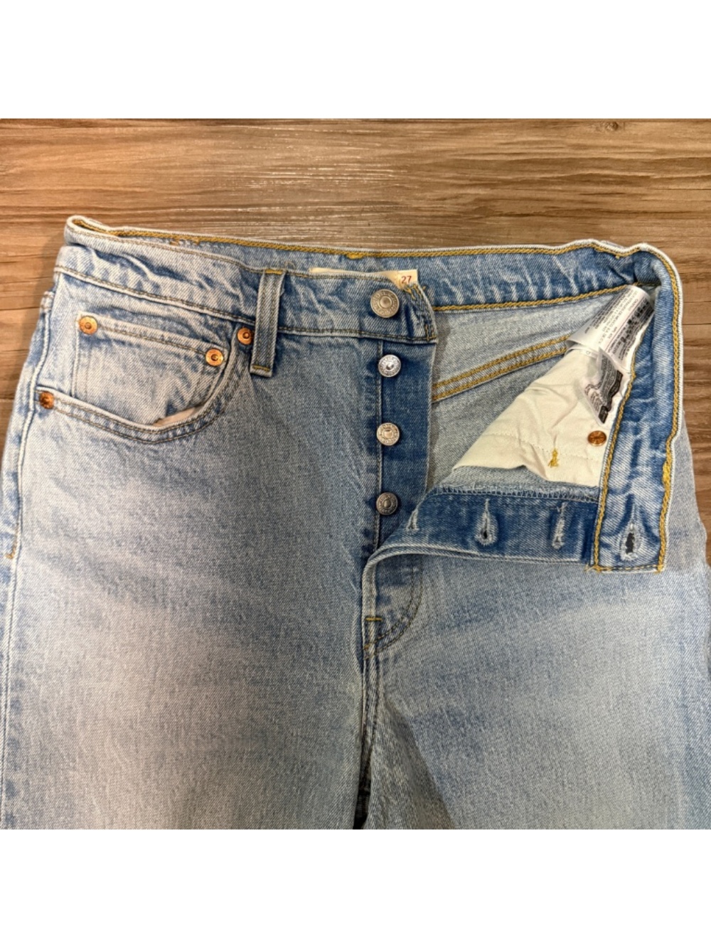Levi’s Premium Ribcage Straight Jeans 27 Tango Swing Light Wash Distressed - Picture 3 of 16